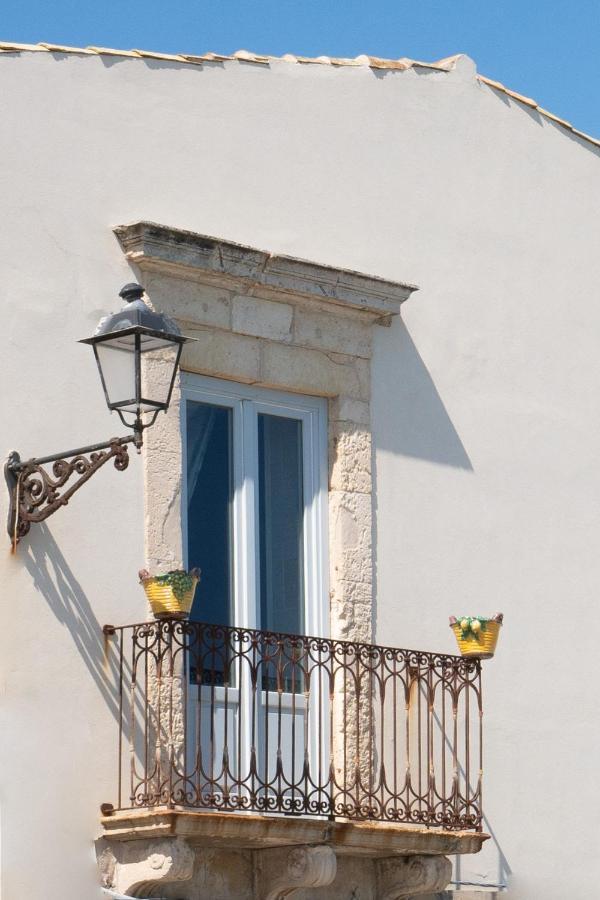 Blue Levante Vista Mare Con Terrazza Сиракуза Екстериор снимка
